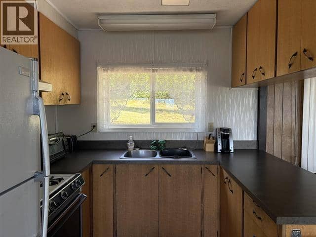 41100 S BEDNESTI LAKE ROAD, Prince George, photo 7