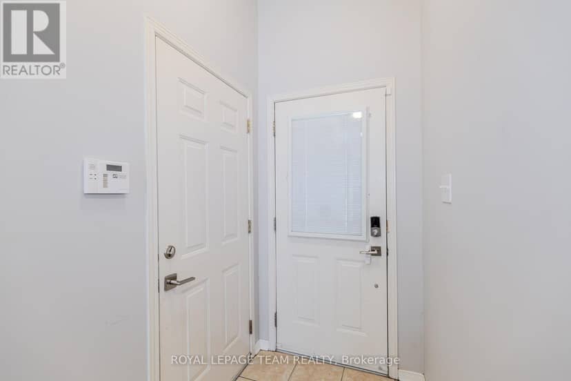 316 Bryarton Street, Ottawa, photo 3