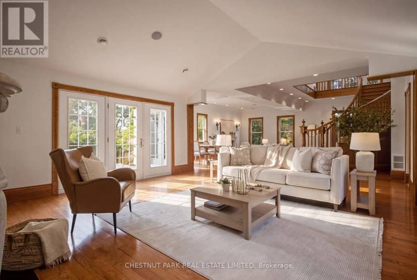 43 Guthrie Avenue — photo 10 of 40