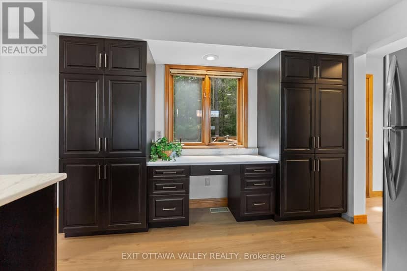 107 Harvey Creek Road — photo 15 of 40