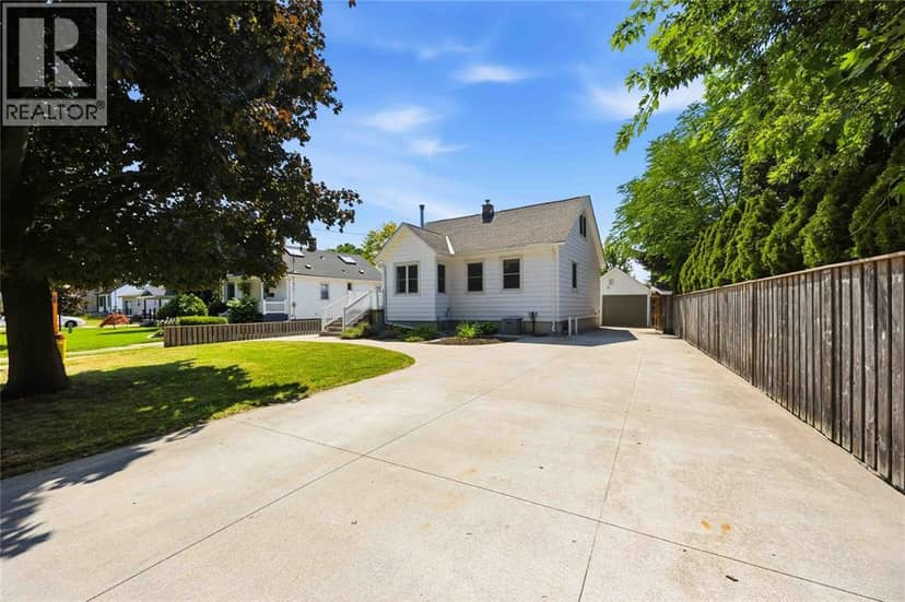 1477 Baxter Avenue — photo 1 of 40