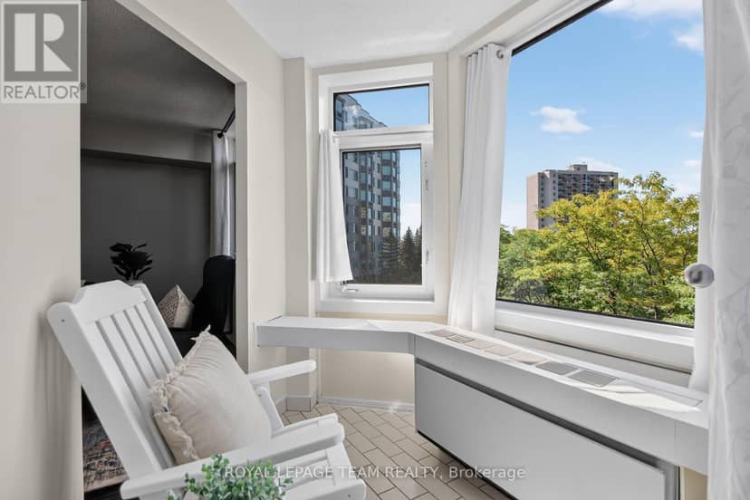 404 - 1025 Grenon Avenue — photo 23 of 40