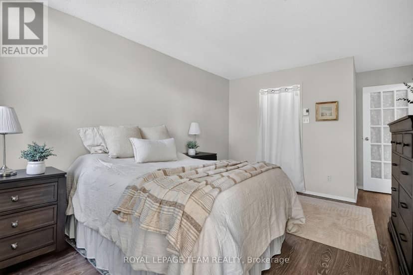 404 - 1025 Grenon Avenue — photo 26 of 40