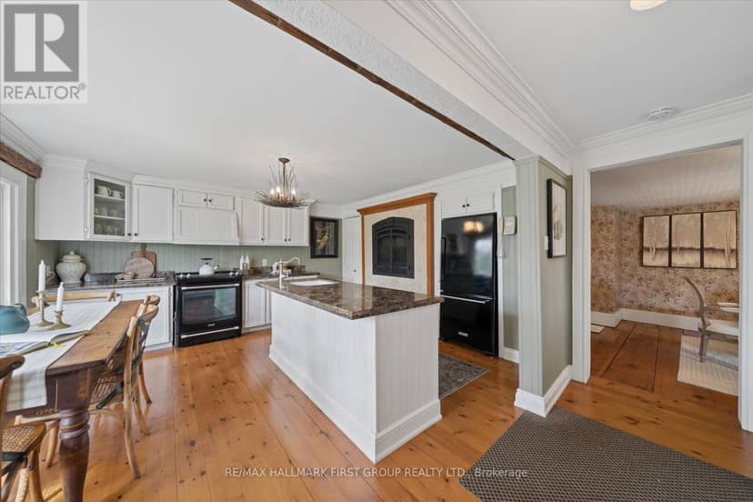 130 Myrtle Road E — photo 6 of 40