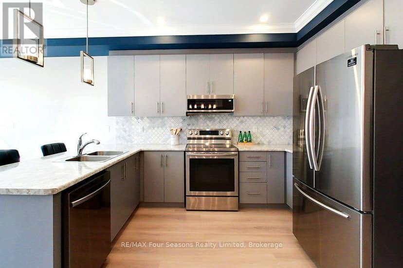 24 Barfoot Street — photo 13 of 40