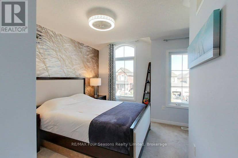24 Barfoot Street — photo 20 of 40