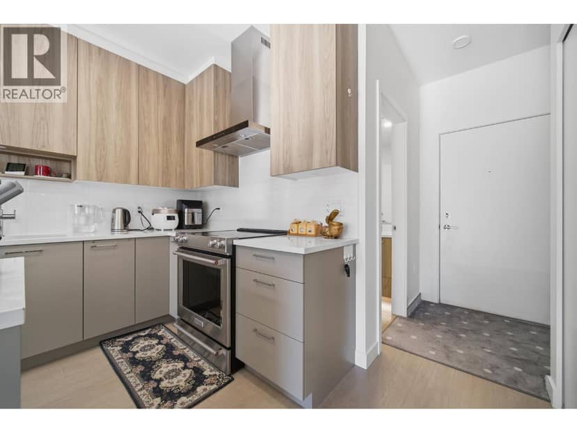 3xx 7588 16TH STREET, Burnaby