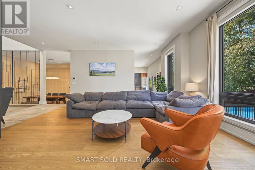 588 Conacher Drive — photo 13 of 40