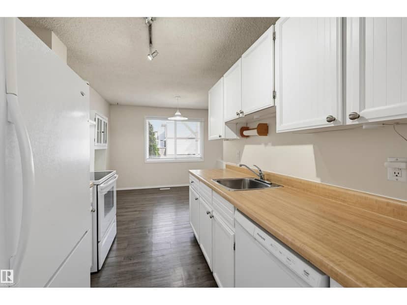 141 Tudor Ln NW — photo 13 of 35