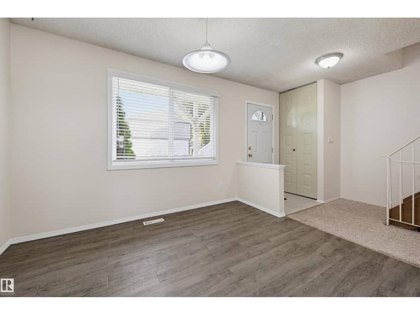 141 Tudor Ln NW, Edmonton, photo 7