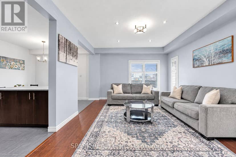 4 Cutts Crescent — photo 4 of 20