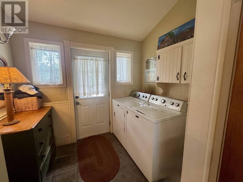 132 Upper Prince Street — photo 30 of 40