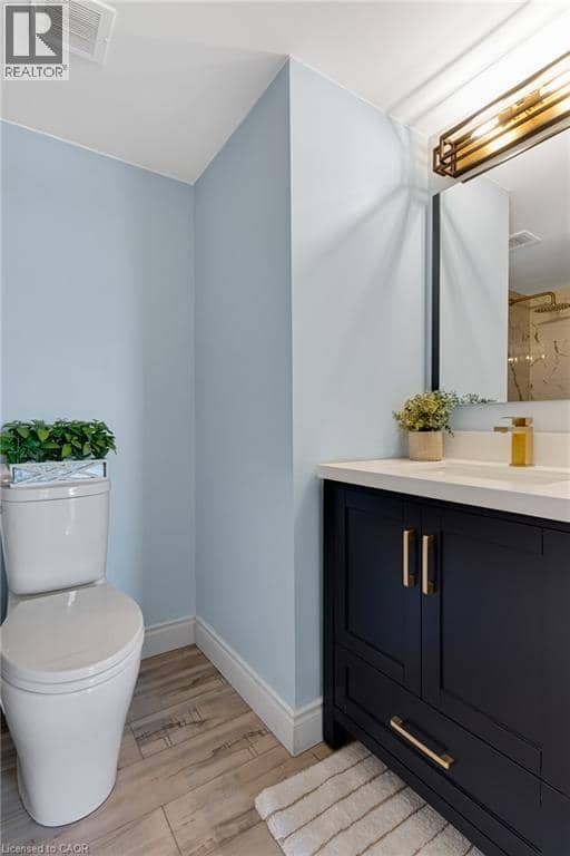 55 KINGSBRIDGE GARDEN Circle Unit# 1604 — photo 31 of 40