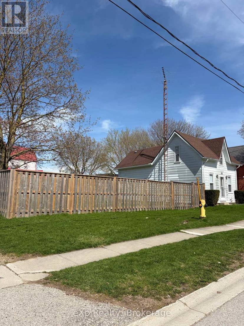 8 West Street — photo 37 of 40