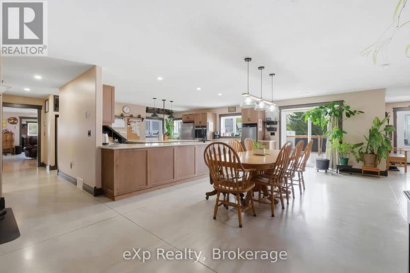 4109 Road 164 — photo 13 of 40