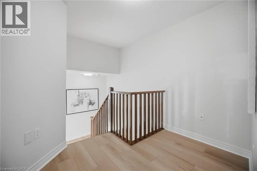 98 BLOOM Crescent — photo 25 of 39
