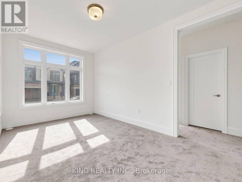 3290 Taha Garden, Oakville, photo 7