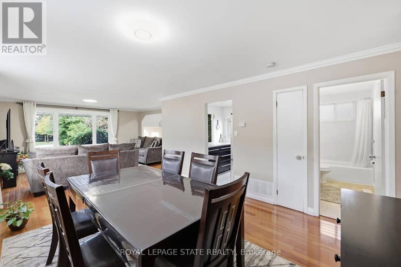 63 Folkestone Avenue — photo 18 of 40