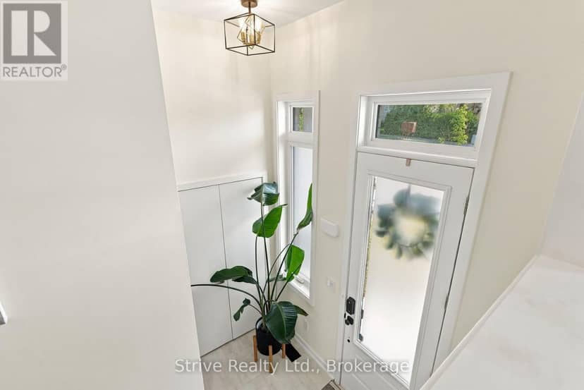 5 - 160 Densmore Road — photo 16 of 40