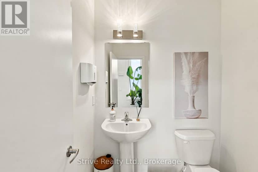 5 - 160 Densmore Road — photo 17 of 40