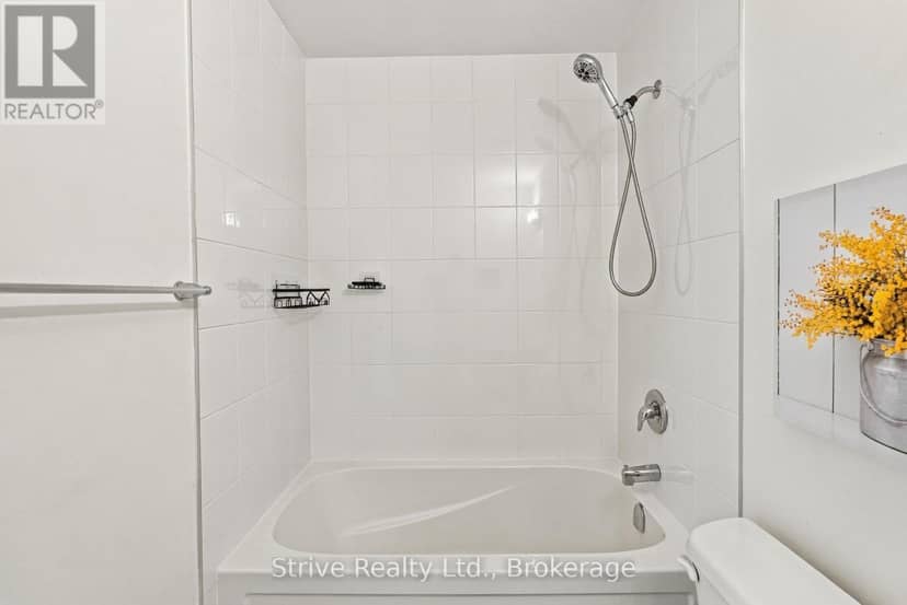 5 - 160 Densmore Road — photo 28 of 40