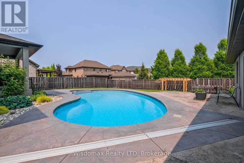 31 Angels Drive — photo 40 of 40