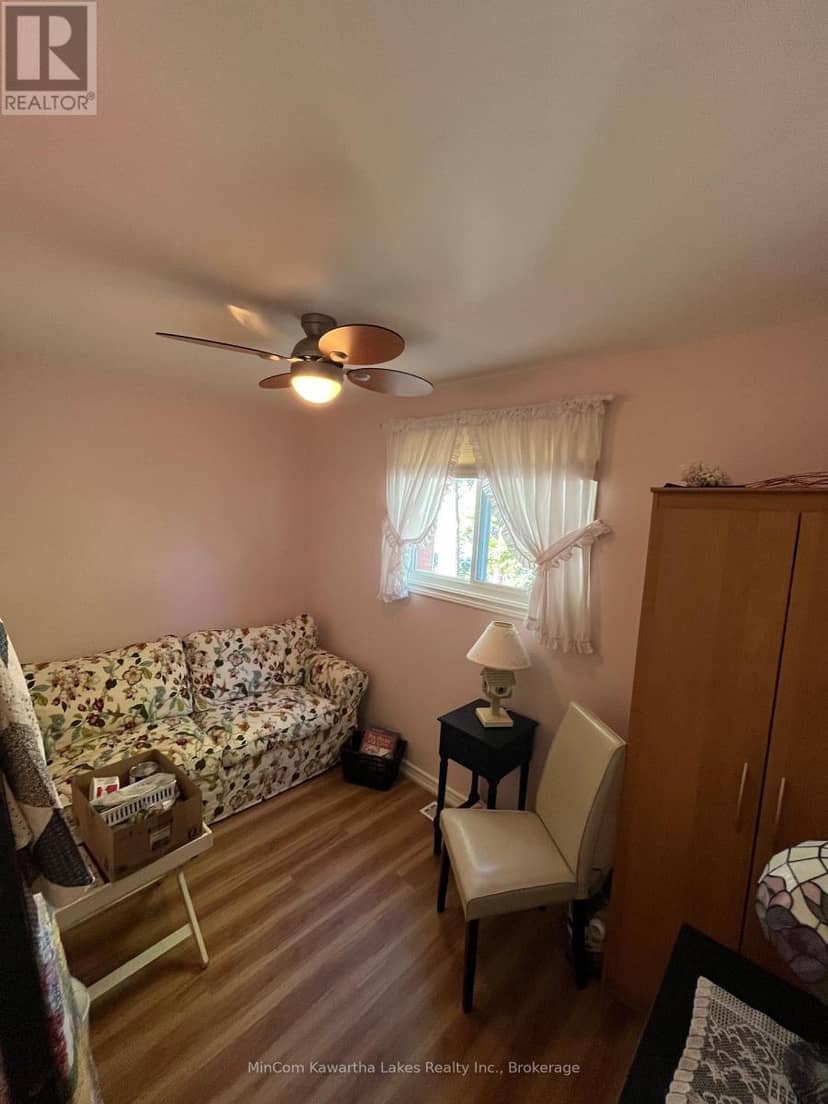 20 Southgate Circle — photo 11 of 23