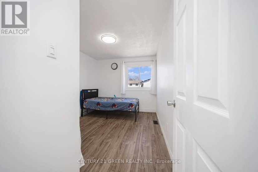 24 Jackman Drive — photo 28 of 40
