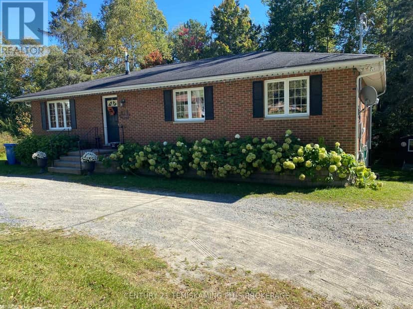 43 O'Connor Drive — photo 33 of 38
