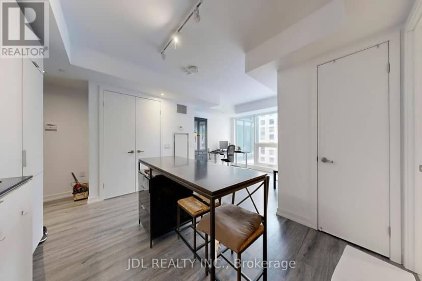 501 - 77 Shuter Street — photo 19 of 27