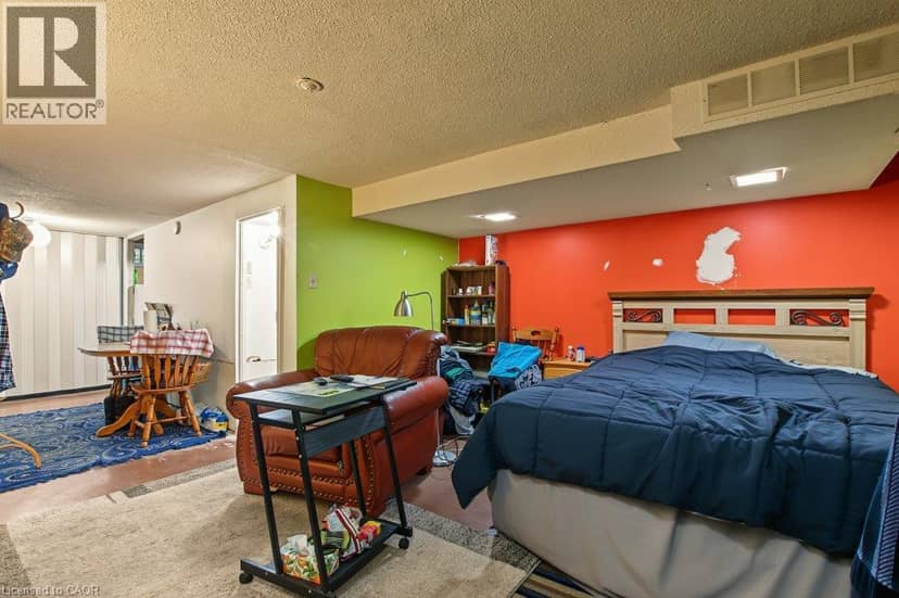 165 GREEN VALLEY Drive Unit# 73 — photo 27 of 38