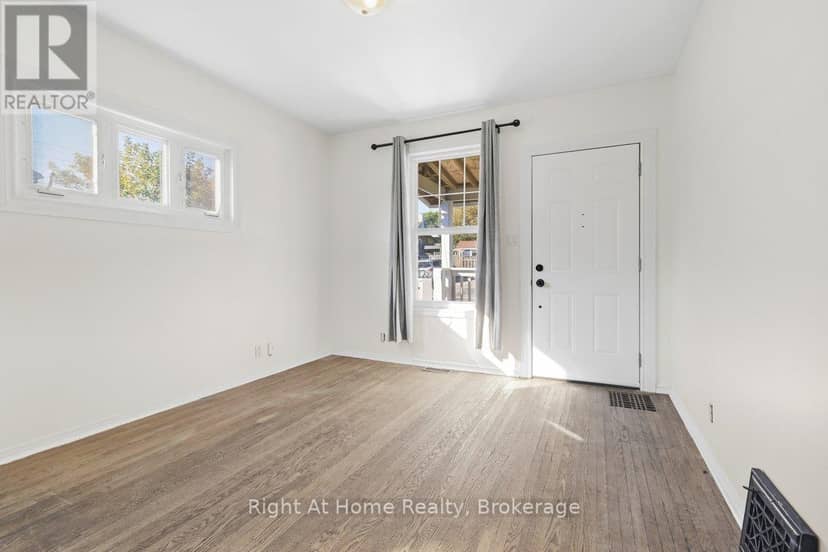 349 Kingsdale Avenue, Oshawa, photo 5