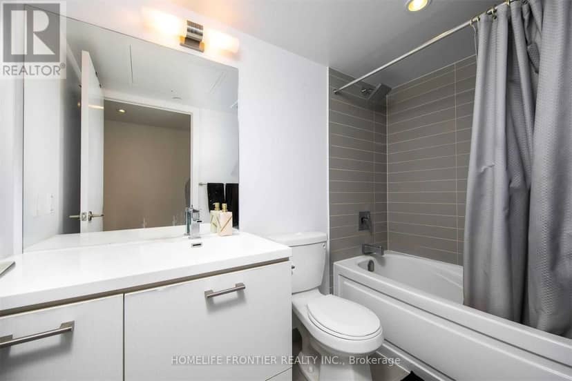 1103 - 87 Peter Street — photo 14 of 20