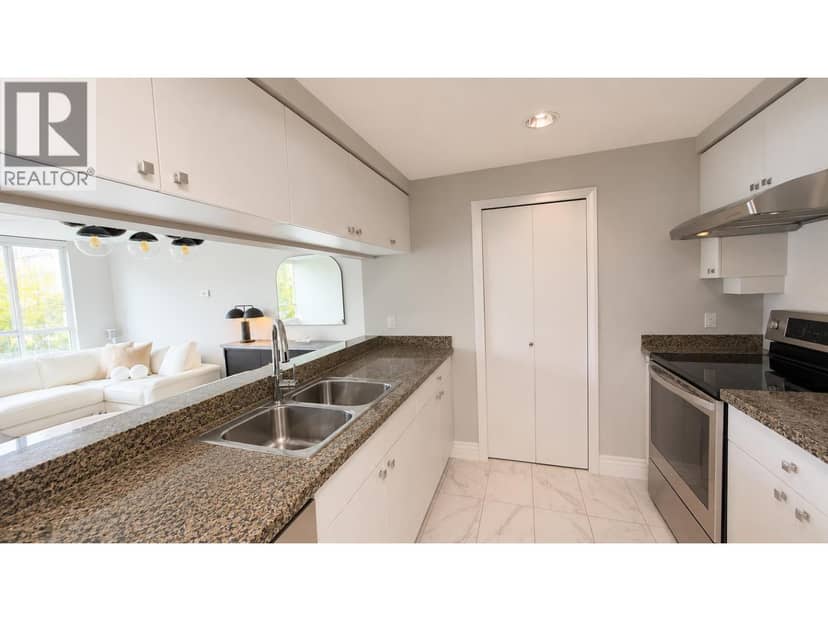 608 1228 MARINASIDE CRESCENT STREET, Vancouver, photo 8