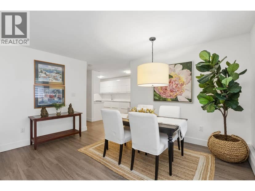 303 236 W 2ND STREET, North Vancouver, photo 8