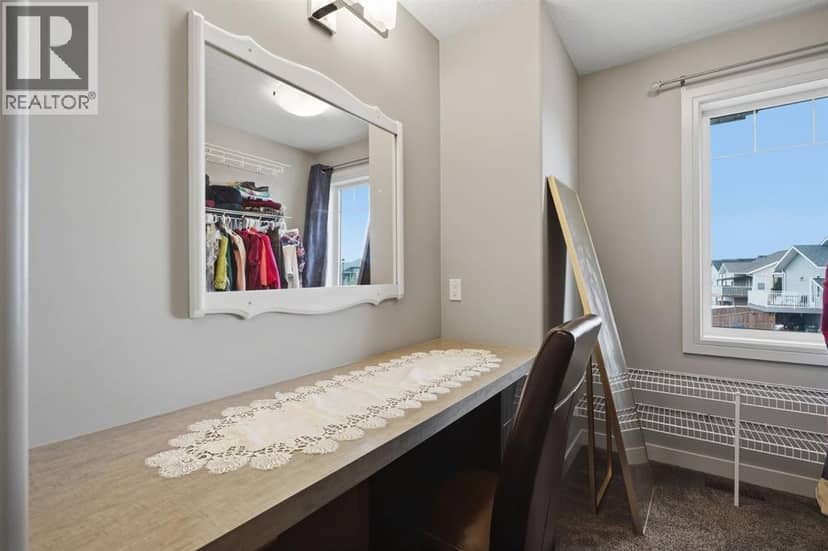 10 Mitchell Crescent — photo 25 of 40