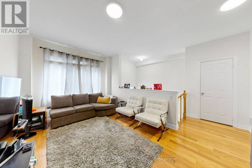 29 Rockbrook Trail — photo 4 of 23