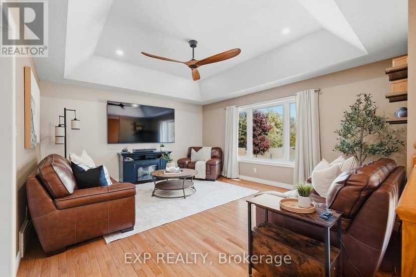 59 Regency Drive — photo 13 of 40