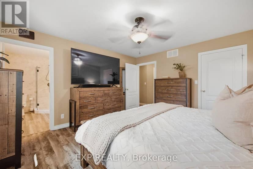 59 Regency Drive — photo 22 of 40