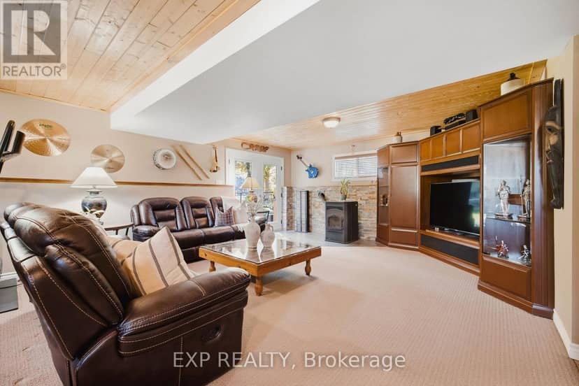 59 Regency Drive — photo 28 of 40