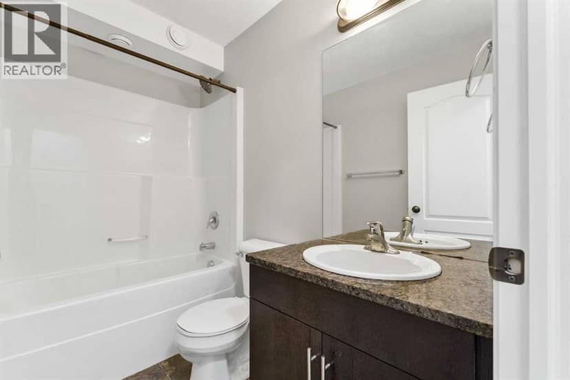 337 Southlands Pointe SE — photo 27 of 32