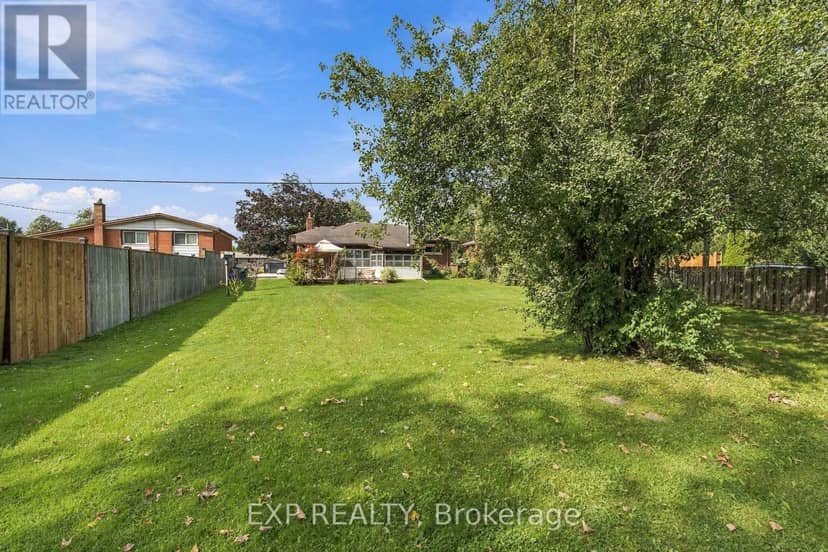 8800 Champlain Drive — photo 38 of 40