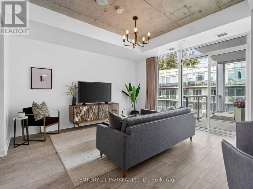 923 - 15 Baseball Place N — photo 4 of 30