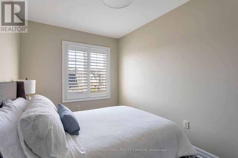 2 - 1127 Haig Boulevard — photo 37 of 40