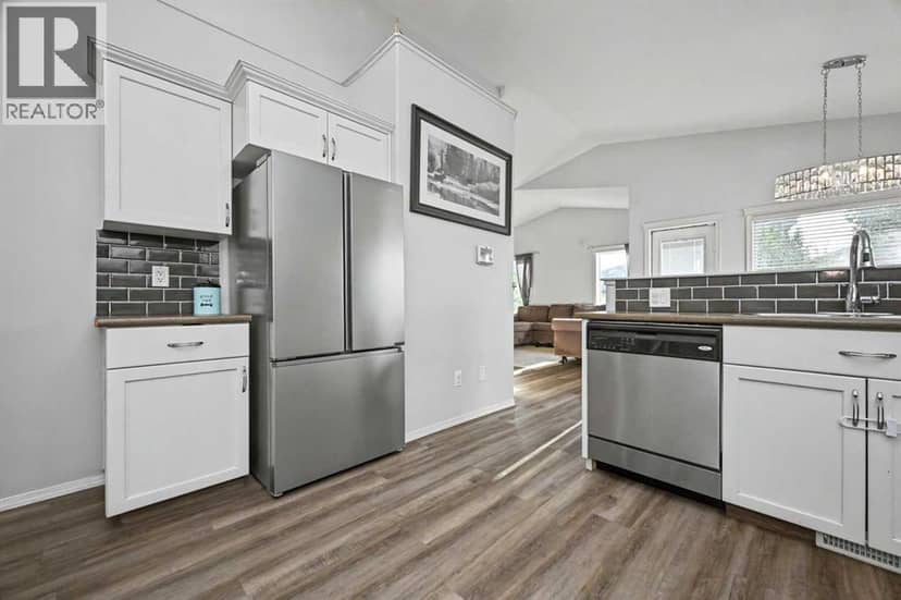 12118 103A Street, Grande Prairie, photo 8