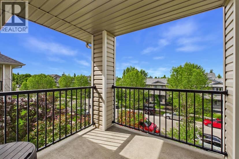 2305, 2371 Eversyde Avenue SW — photo 12 of 31