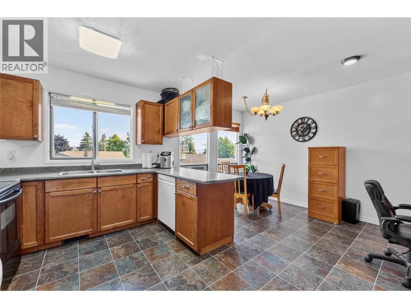 593 Braemar Drive, Kamloops, photo 6