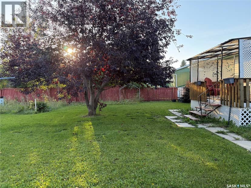 305 Churchill DRIVE — photo 27 of 31