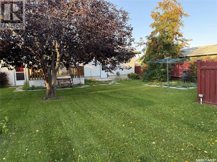 305 Churchill DRIVE — photo 30 of 31