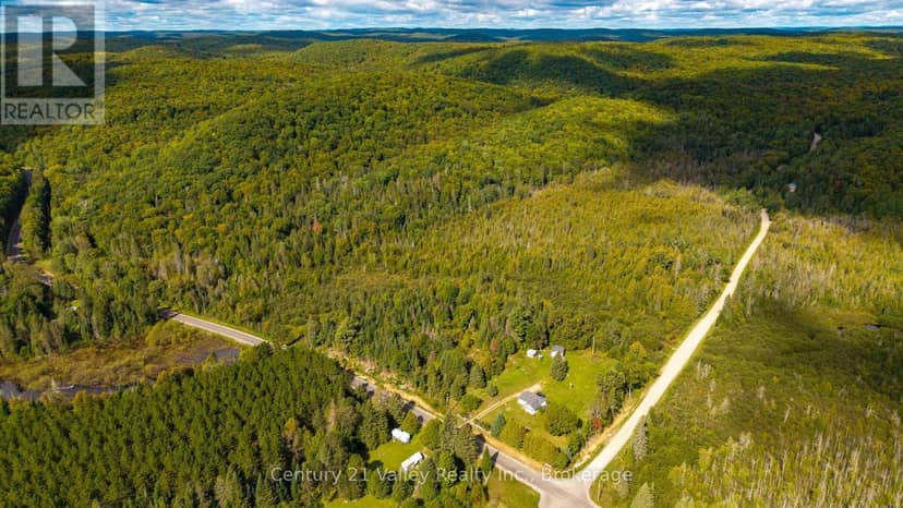 1998 Matawatchan Road, Greater Madawaska, photo 3